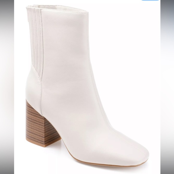 Journee Collection Shoes - White leather heeled boot